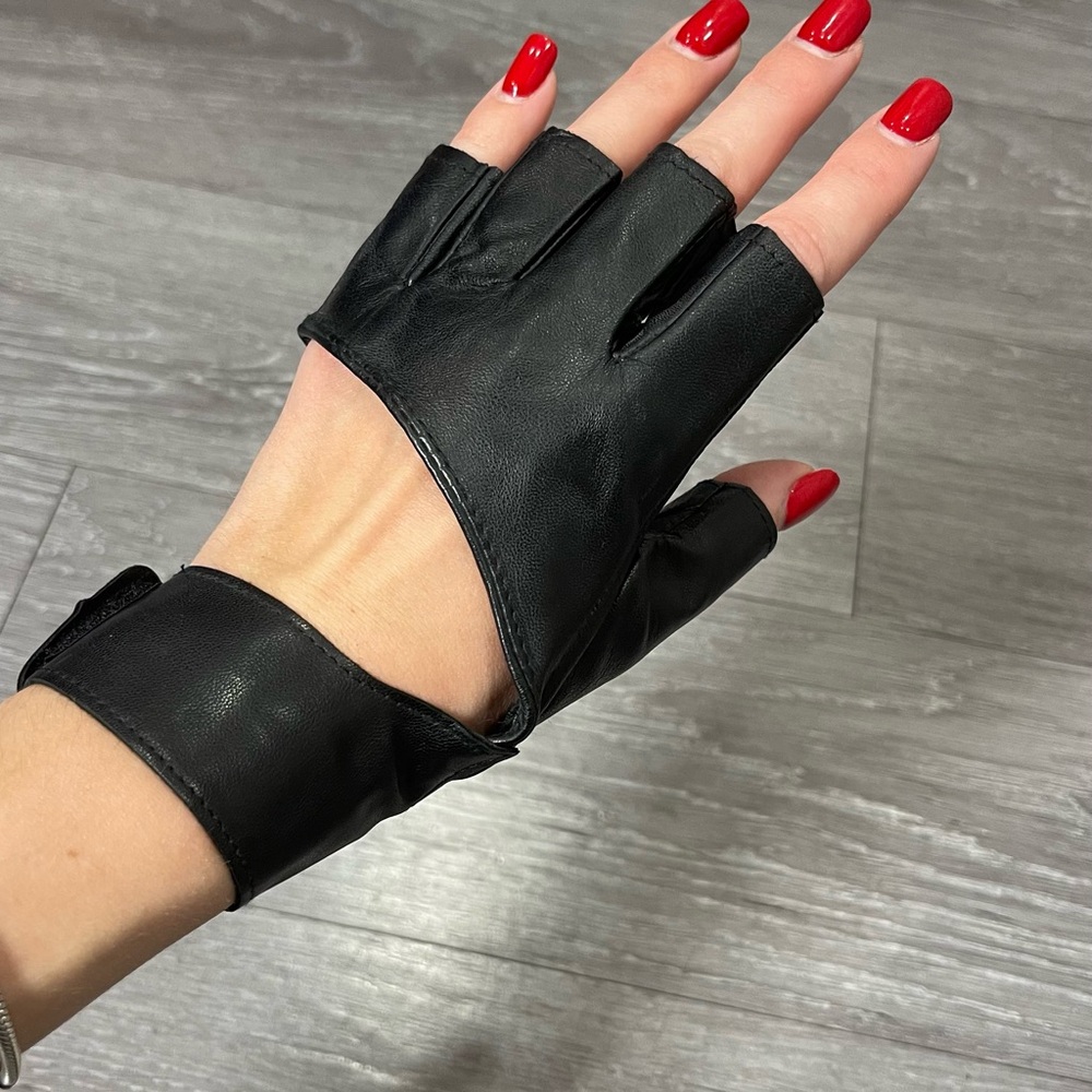Black Fingerless real Leather Gloves
